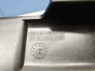 100841300C Кронштейн задней левой двери Tesla model S Арт ZAP205796, вид 3