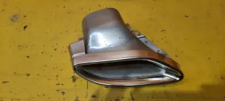 a2054900400 Насадка на глушитель задняя правая Mercedes C W205 Арт MA90948, вид 1