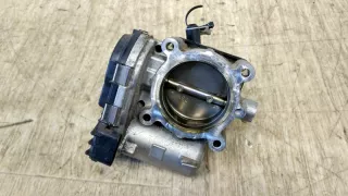A2701410025 Заслонка дроссельная Mercedes C W205 Арт W12417, вид 1