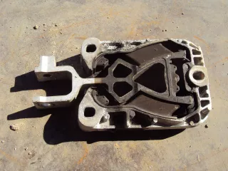  Подушка крепления КПП Ford Escape 4 1.5л Арт 55918_14082021200128, вид 2