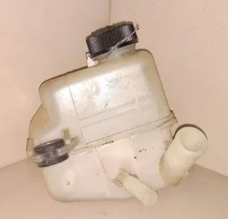  Бачок гидроусилителя Mazda 323 F Арт 2015520, вид 1