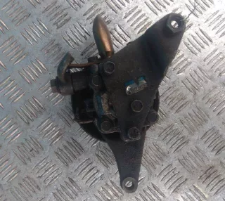 GA2A-32-650D Насос гидроусилителя руля Mazda 626 GE Арт 2043925, вид 3