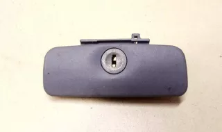  Замок бардачка Hyundai Sonata (EF)  Арт 2051326, вид 1