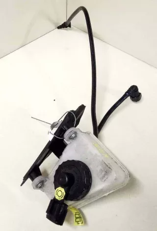 98AB2C217AC Бачок тормозной жидкости Ford Focus 1 Арт 2016957, вид 1