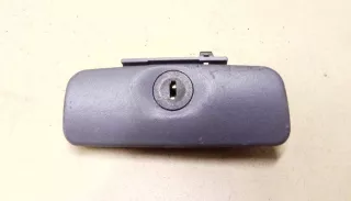  Замок бардачка Hyundai Sonata (EF)  Арт 2051346, вид 1