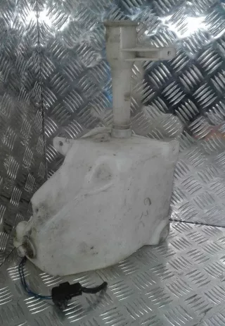  Бачок омывателя Mazda 626 GE Арт 2009238, вид 1