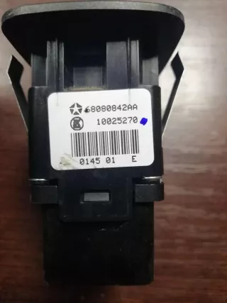 68080842AA Кнопка стеклоподъемника заднего левого Dodge Journey 1 Арт 15082, вид 5