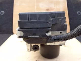 27536ХА01А,1338007131 Блок ABS Subaru Tribeca Арт 00115306, вид 1