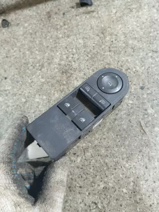  Блок управления стеклоподъемниками Opel Zafira B Арт 46023024020, вид 2