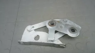  Петля капота Land Rover Range Rover 3 Арт 4BA06D501, вид 1