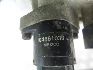 04861036 Заслонка дроссельная Chrysler 300M 2.7л Арт 00114344, вид 3