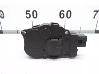 K9749005 Моторчик заслонки печки Audi Q5 1 Арт 00146033, вид 1