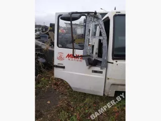  Дверь передняя правая MAN Le Арт 76812630_2