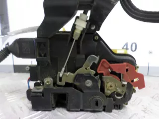 7L0839016A Замок двери задней правой Porsche Cayenne 955 Арт 00105342, вид 4