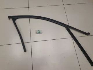 51337414532 Уплотнитель стекла передней правой двери BMW 3 F30/F31/GT F34 Арт ZAP232365