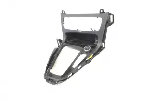 F1EB-A044H83-BH , art497546 Накладка декоративная на торпедо Ford Focus 3 restailing Арт 497546, вид 1