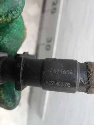 7542541,7531634 Топливная рампа BMW X3 F25 3.0л Арт 00148581, вид 3