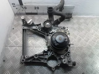 A6512012409 , A6512006001,6512012409 , 6512006001 Крышка двигателя Mercedes C W205 Арт 00134788, вид 1