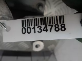 A6512012409 , A6512006001,6512012409 , 6512006001 Крышка двигателя Mercedes C W205 Арт 00134788, вид 3