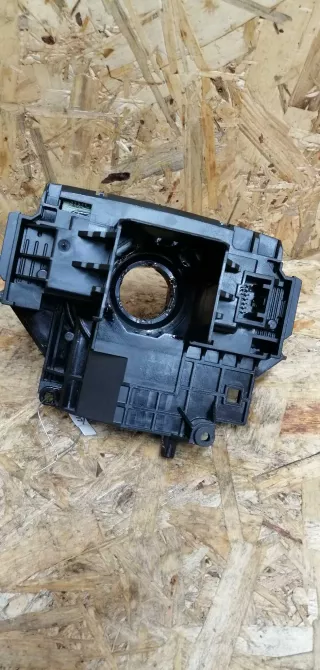 BV6T13N064AF Шлейф руля Ford Focus 3 Арт 00010777, вид 4