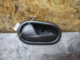  Ручка внутренняя передняя левая Renault Sandero Stepway 2 Арт 00046371