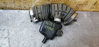 165761CB0A Патрубок воздушного фильтра Infiniti FX2 Арт 00043740