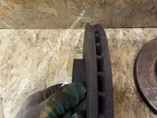 Диск тормозной передний Ford B-Max 2013г.  - Фото 4