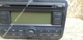 5J0035161 Магнитола Skoda Roomster 1 Арт 00023354, вид 3