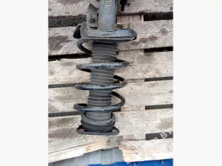 BV6118K001ABC Стойка передняя левая Ford Focus 3 Арт 00012999, вид 3