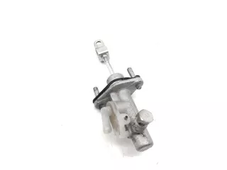 art3021696 Цилиндр сцепления главный Mitsubishi Grandis Арт 3021696, вид 3
