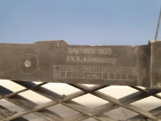 3AF807863A Направляющая заднего бампера центральная Volkswagen Passat B7 Арт ZAP244238, вид 3