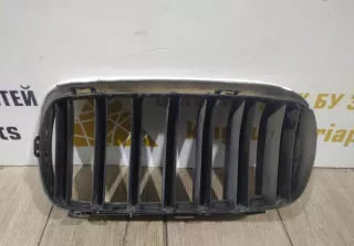 51117309775 Решетка радиатора правая бу BMW X5 F15 Арт 472640013TP, вид 2