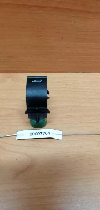 AM5T14529BB Кнопка стеклоподъемника Ford Focus 3 Арт 00007764