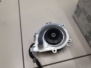 A656201001080 Шкив насоса системы охлаждения Mercedes GL X166 Арт ZAP248807, вид 1