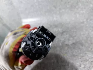 E5030118 Моторчик (насос) подъема крышки багажника (3-5 двери) Audi A6 Allroad C7 Арт 46023033647, вид 5
