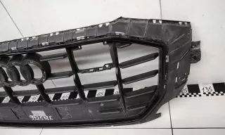 4M8853651AF Молдинг (рамка) решетки радиатора Audi Q8 Арт 992578K, вид 3