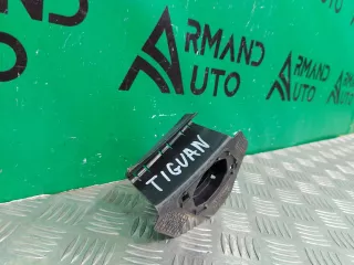 5NU807217AGRU, 5N0807942C Кронштейн форсунки фароомывателя Volkswagen Tiguan 1 Арт ARM247711, вид 2