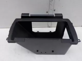 51169389627 Подлокотник BMW X5 F15 Арт 624205