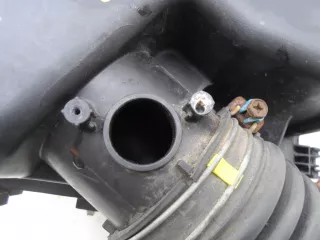 177010A100,178930P050 Корпус воздушного фильтра Toyota Sienna 3 Арт 00142213, вид 5