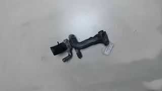 R2AA13330B Фланец (тройник) системы охлаждения Mazda 6 2 Арт 7692221, вид 1