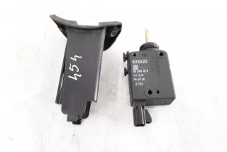 90589918 , art2955390 Замок лючка топливного бака Opel Zafira A Арт 2955390, вид 2