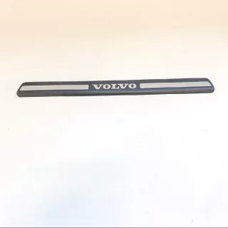8659960 , art151569 Накладка на порог Volvo V60 1 Арт 151569, вид 1
