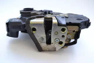 NERA , art320380 Замок двери передней левой Toyota Corolla E120 Арт 320380, вид 1