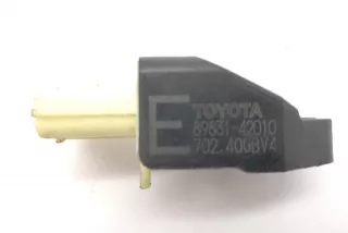 89831-42010 , art3024362 Датчик удара Toyota Rav 4 3 Арт 3024362, вид 1
