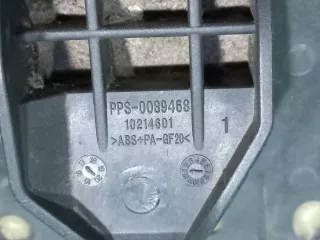 A20591004008T32 Обшивка сиденья задняя Mercedes C W205 Арт ARM257464, вид 10