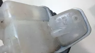 1685000249 Расширительный бачок Mercedes Vaneo Арт 7743886, вид 3