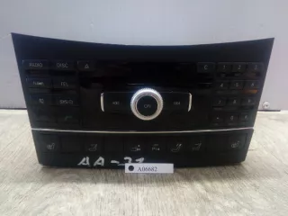 A2129006905 Магнитола Mercedes E C207 Арт A06682