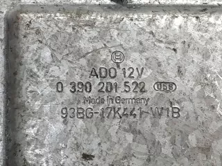 0390201522 Моторчик заднего стеклоочистителя (дворника) Ford Mondeo 2 Арт 2072773, вид 3