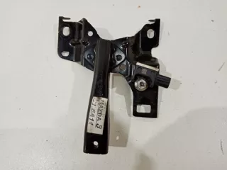 BBM45215Y Кронштейн замка капота Mazda 3 BK Арт VZ178228, вид 4