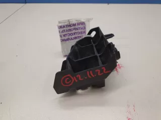 5256260060 Кронштейн фонаря заднего правого Toyota Land Cruiser Prado 150 Арт ZAP273912, вид 1